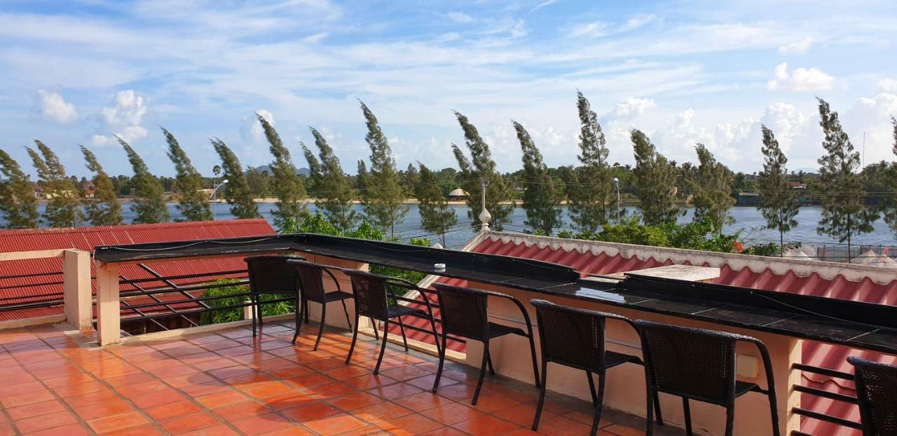 Kool Kampot Exterior foto