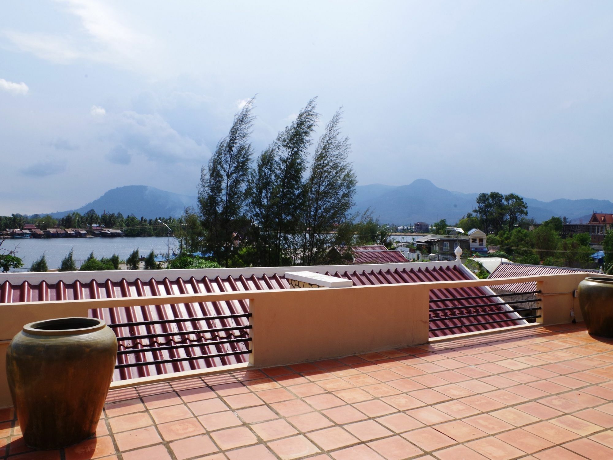 Kool Kampot Exterior foto